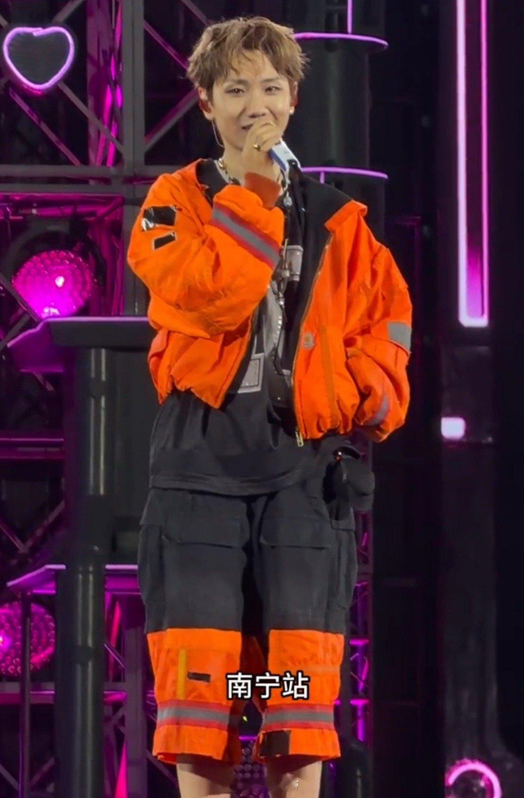 汪苏泷希望全勤不要变成大家的执念 太认同汪苏泷！全勤不必强求，信念胜过执念，不让