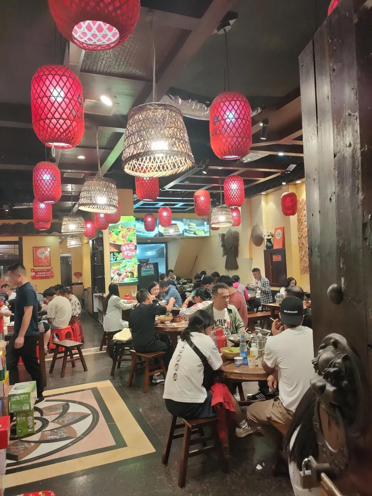 张家界美食——三下锅！#张家界# #美食# #旅游#