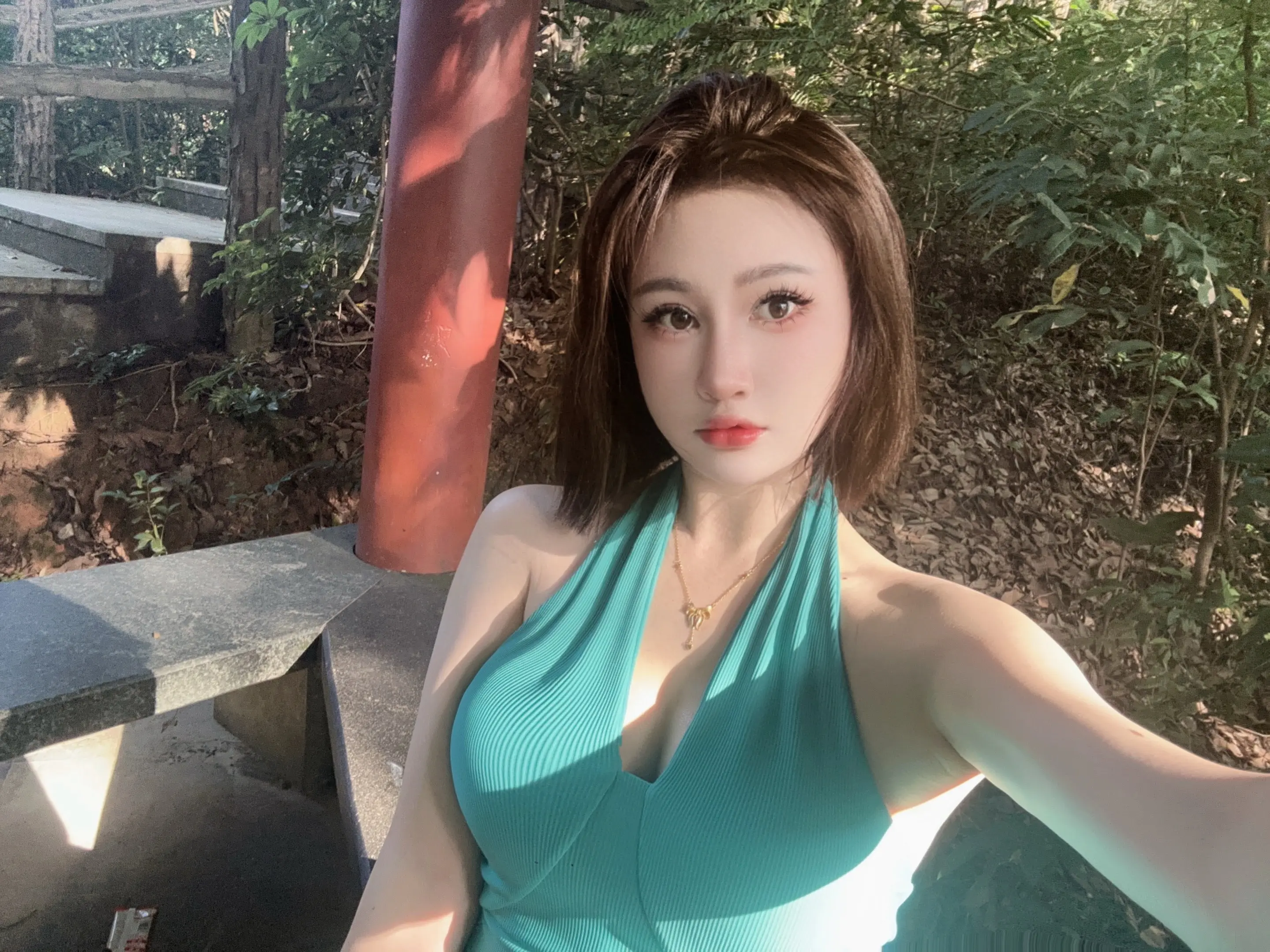 墨镜一戴 谁都不爱