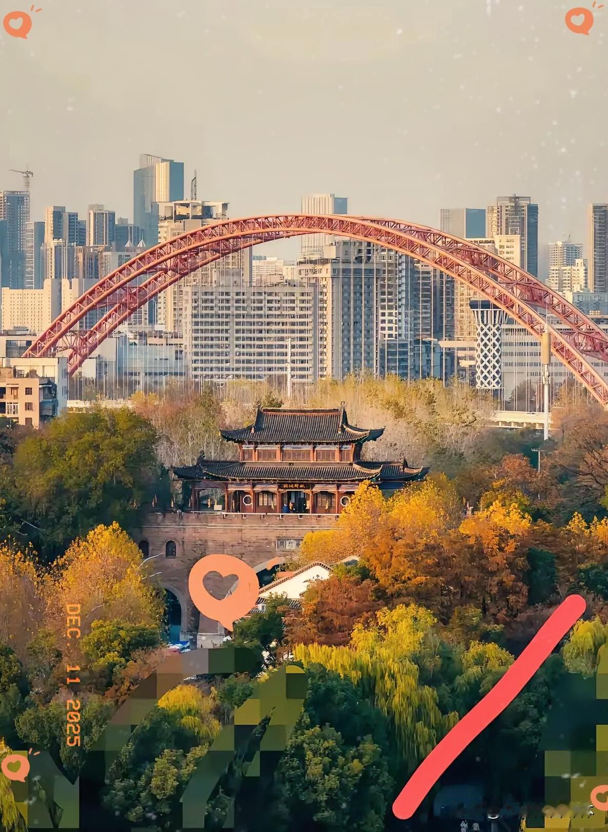 刷到个消息，手都抖了。
又是武汉。
武科大，在搞艾滋病的治疗药物，已经干到三期临