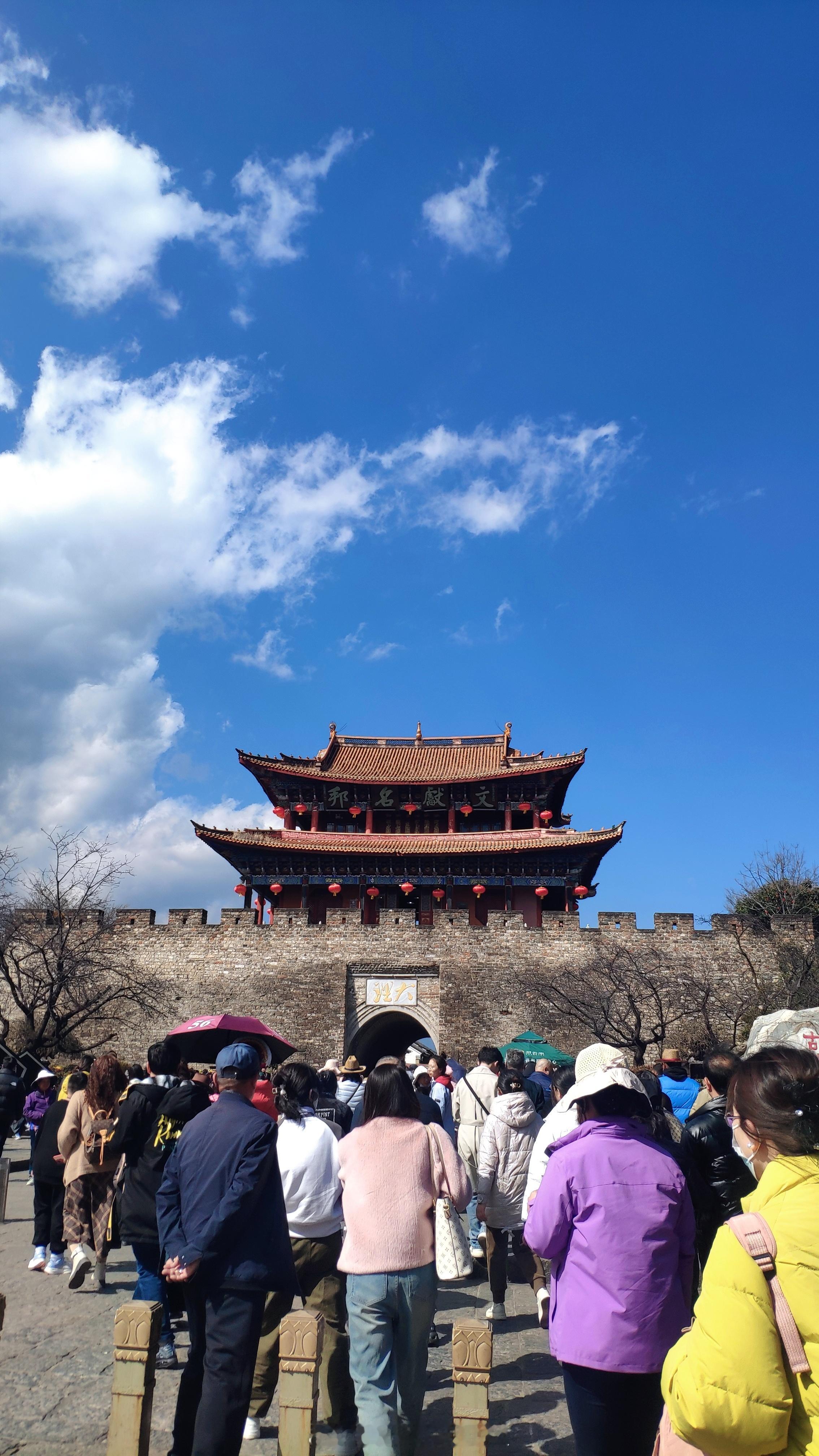 #大理旅行#有在大理的小伙伴吗？麻烦点个赞[爱你]  ​​​