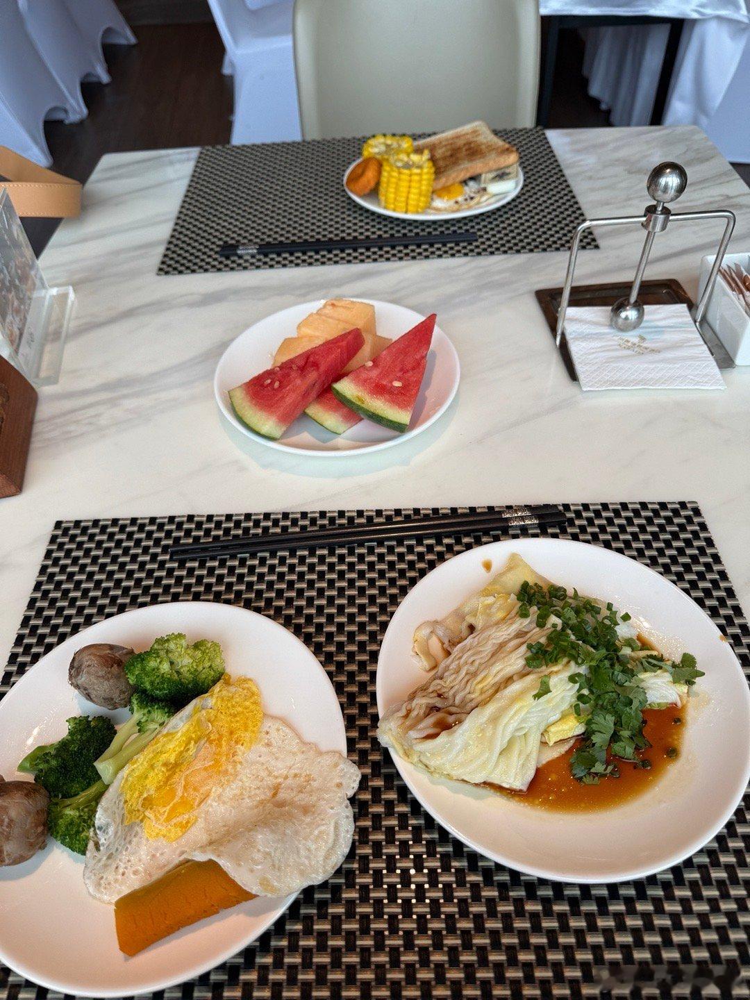 早饭要好好吃哦大家  ​​​