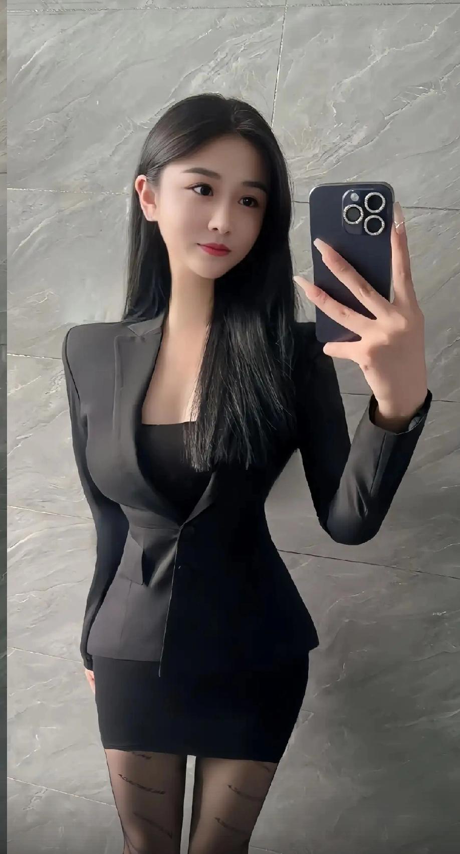 我也是高冷的女神啦甜酷御姐照 高冷姐感 甜可咸御姐