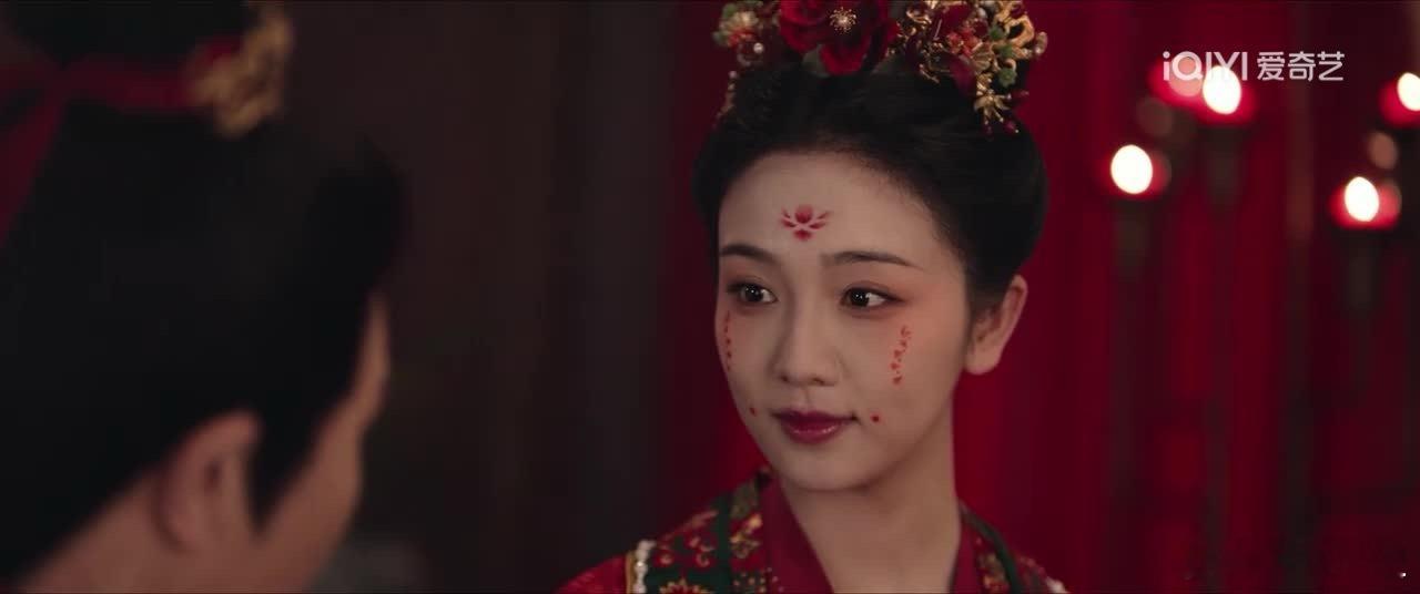 前面刷到剧透还以为是网友编的原来剧情真的这么离谱，怪不得韦杜这么恨他们。商人身份