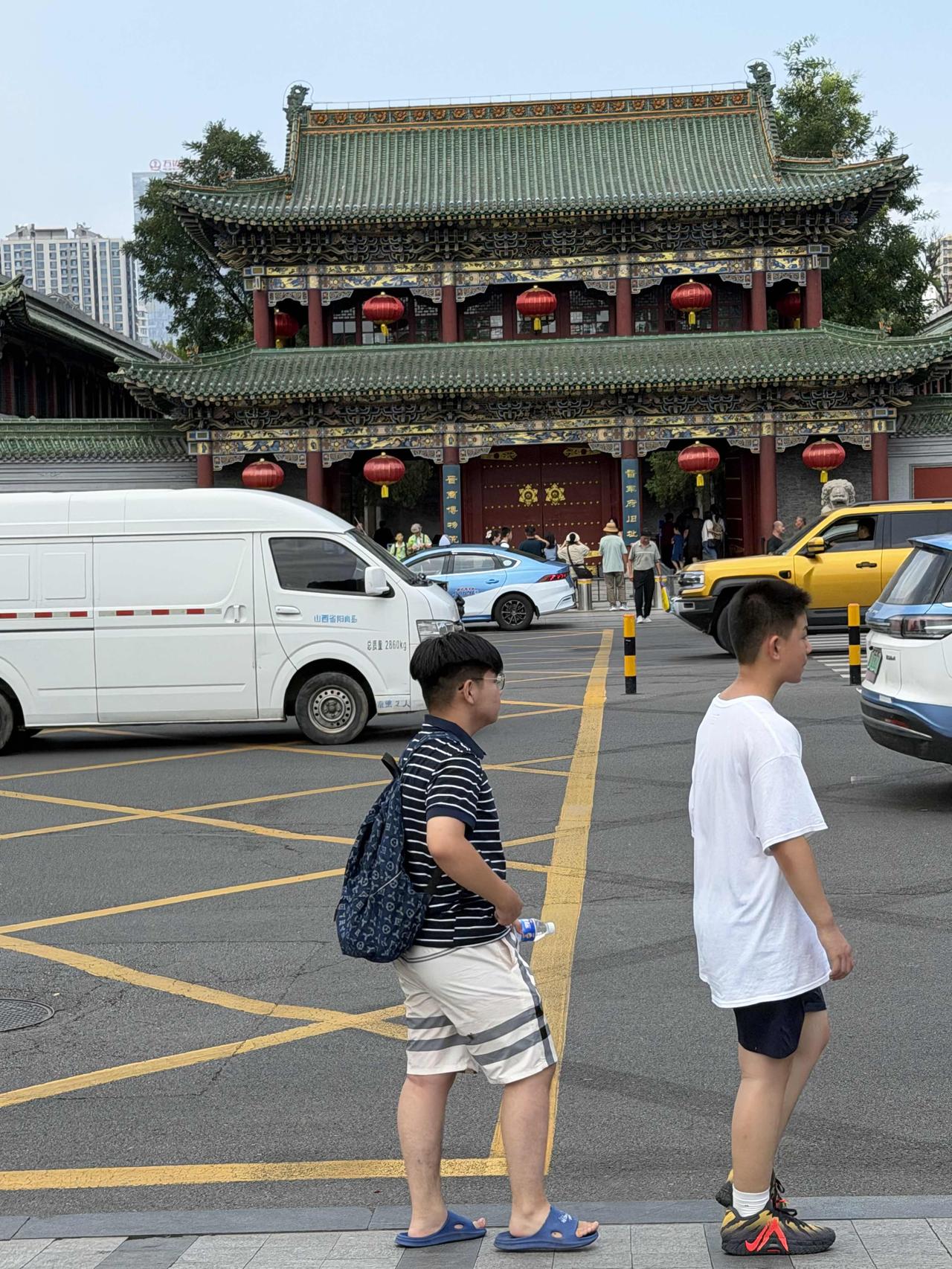前天上午，我在山西省太原市游玩，中午在柳巷吃完饭出来后，顺便参观了对面的督军府旧
