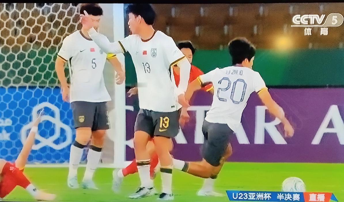 安东尼奥你还有没有c计划？ 你是不是把中国的龟兔赛跑给学到家了？
在小组赛你像个