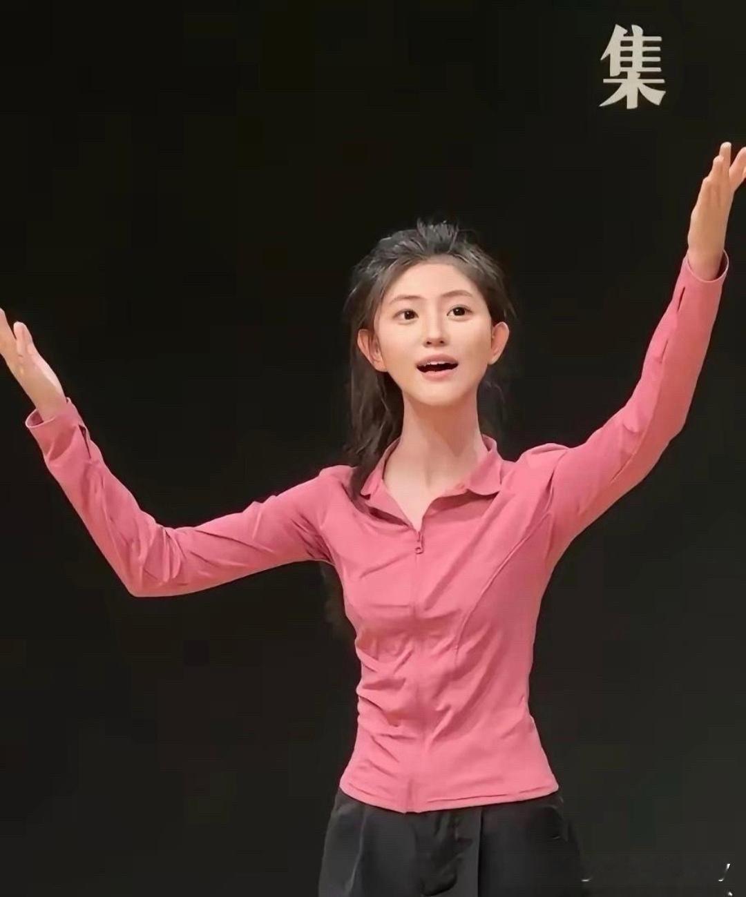 甘肃一艺考女生火了，被网友夸神颜！你们觉得呢？ 