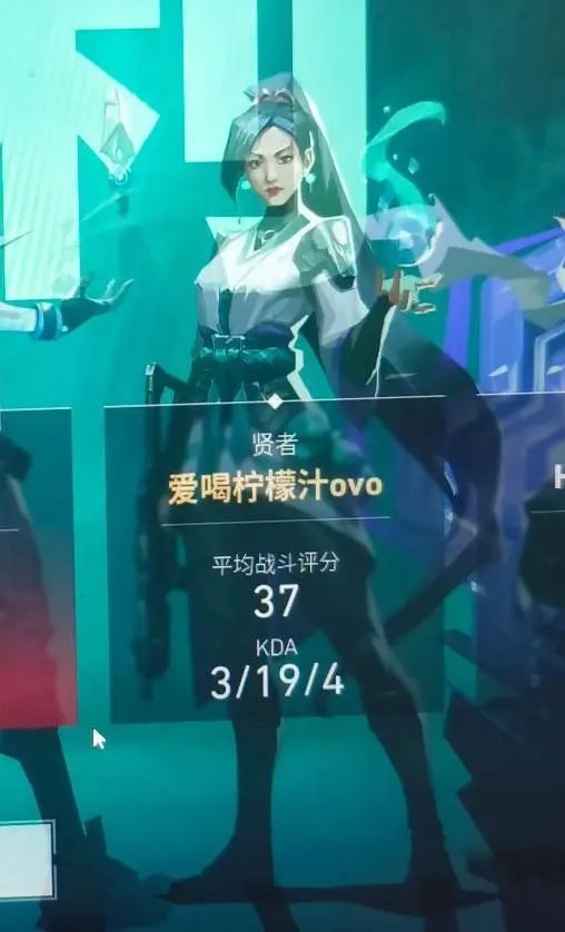 我差不多就是这样的二等兵魏玲莹，平时可以和你开玩笑非常随和，但是你如果...