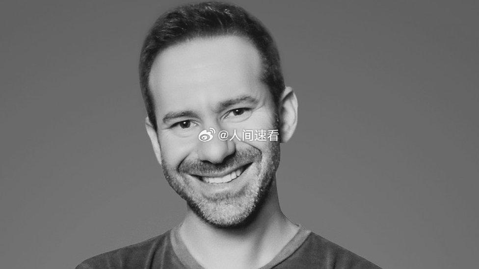 OnlyFans创始人列昂尼德·拉德文斯基因癌症去世，享年43岁。 