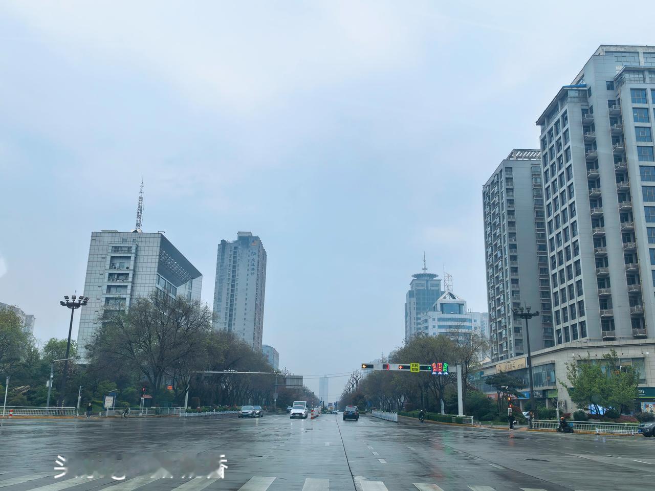 2026年红色之旅第二站出发[呲牙]
图一，美丽富庶的八百里秦川
图二，再过龙门
