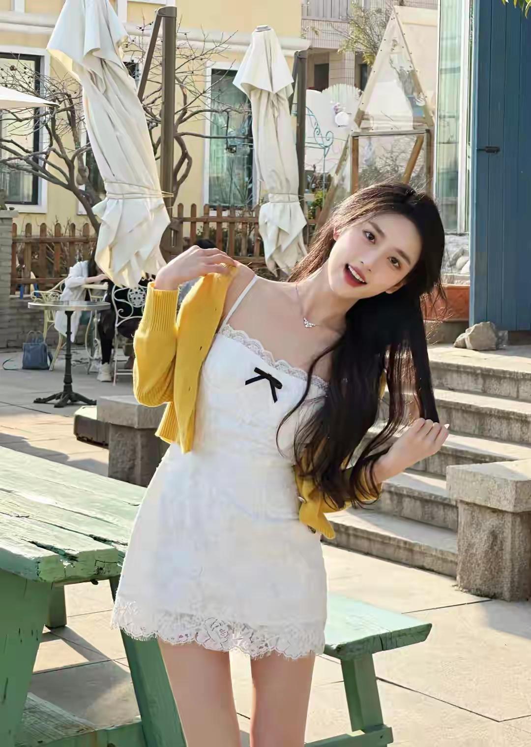 夏日甜美穿搭指南🌞👗💃女生如何穿搭白衬衫才时尚 人与人之间的交往取决于什么