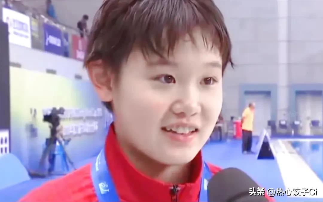 张家齐说，我们之前研究了很多，怎么能让大家喜欢看我的直播？结果，喜欢这个呀。各位