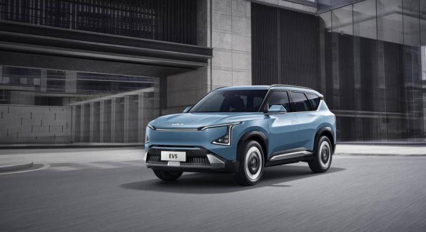 【车视头条】2月1日，起亚紧凑型SUV——EV5 720长续航版正式上市，新车共