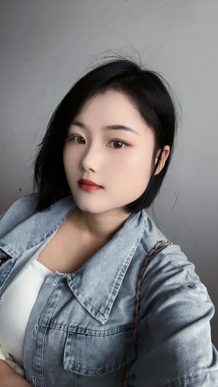 生活就是这样，无奈又无趣🙃