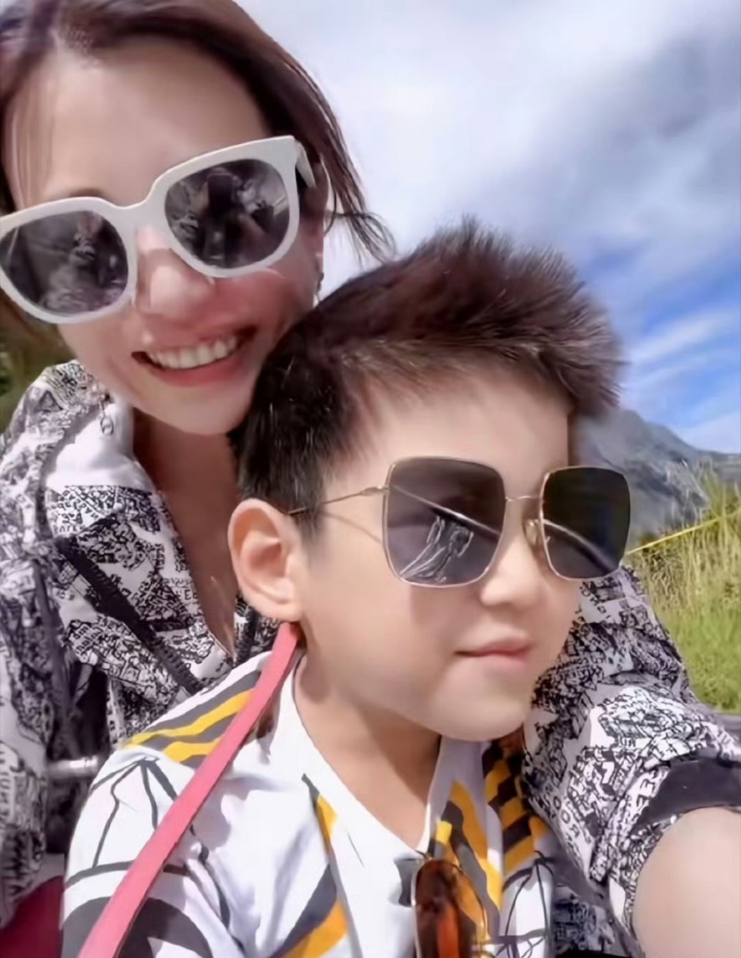 陈妍希和儿子的相处模式，星星太优秀了！永远都是保护妈妈的小勇士哦