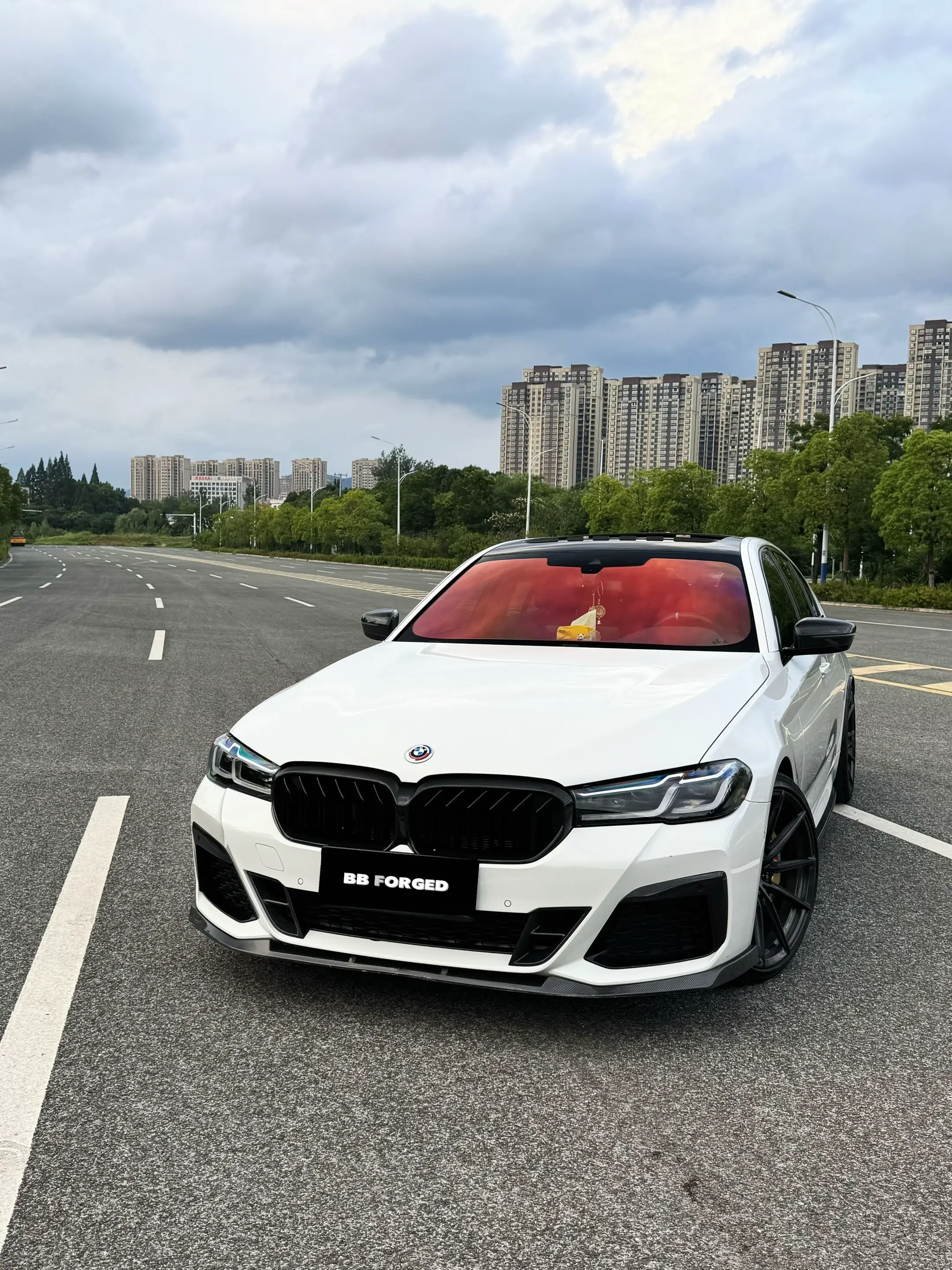 最后欣赏一下白色就要换色啦