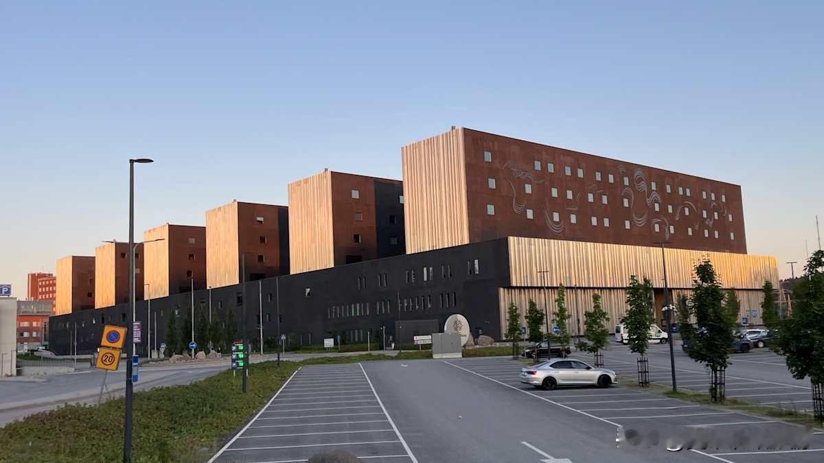 公共预算消减导致芬兰中部医疗机构裁员330人
当前，欧洲正遭遇经济紧缩的困境，普