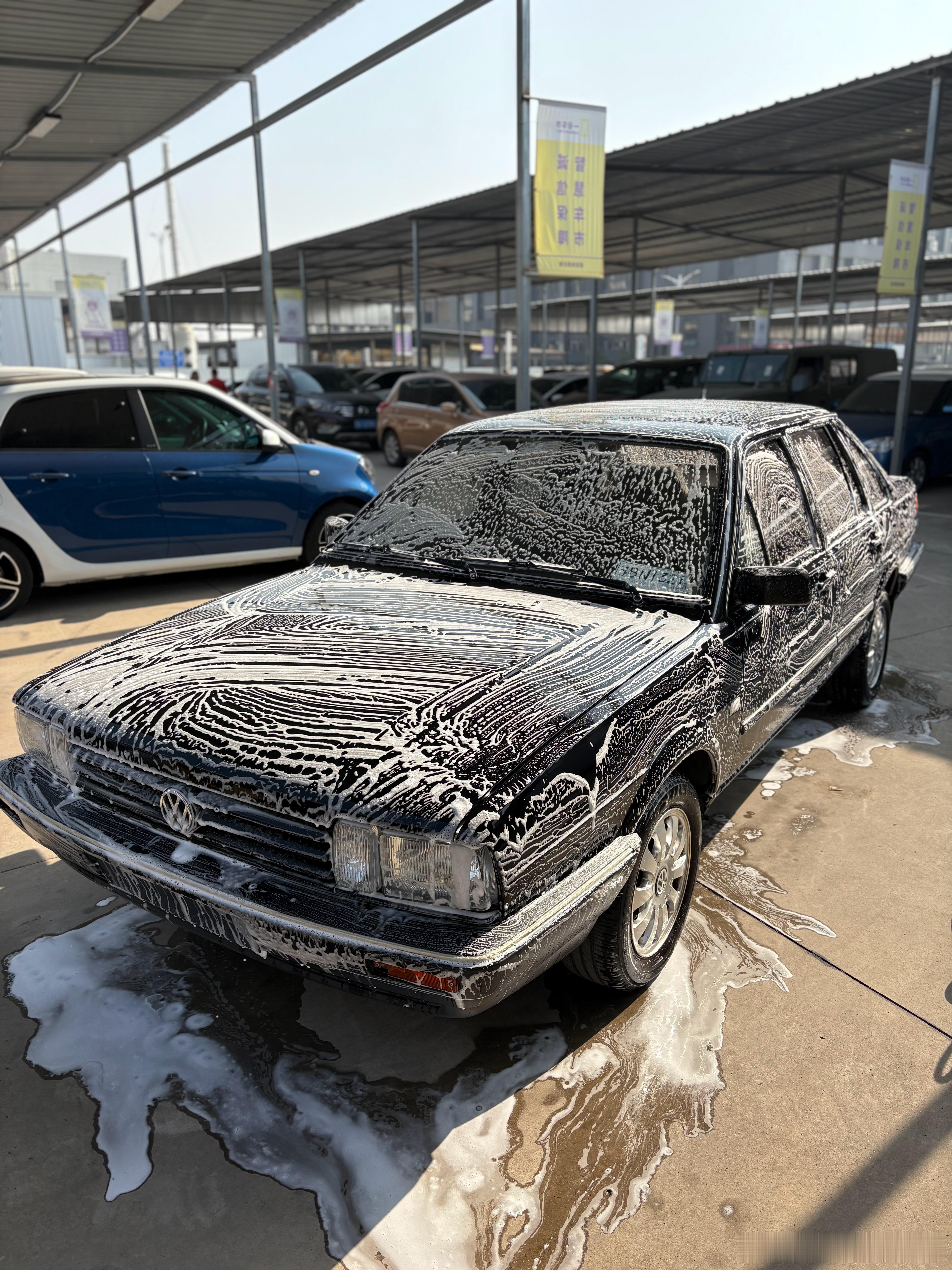 新的一个月 新的一周 新的一天从洗老刀枪炮开始🚗 武汉·一号车市