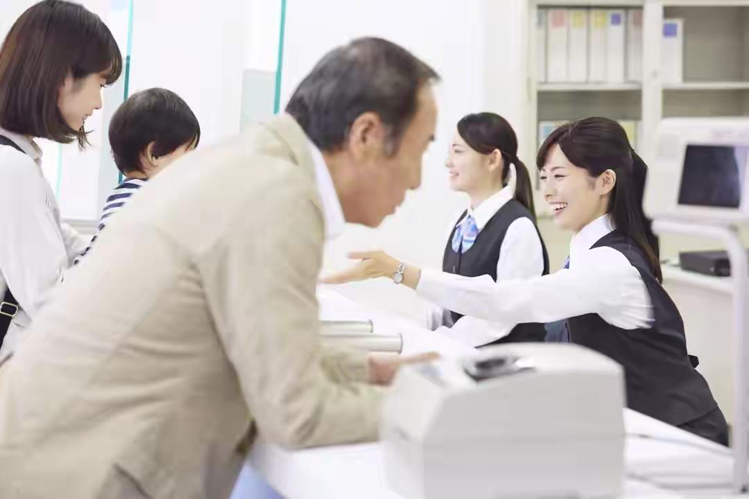 取款需“自证清白”？反诈的网不应困住守法的公民

 近日，一位周姓律师在建设银行