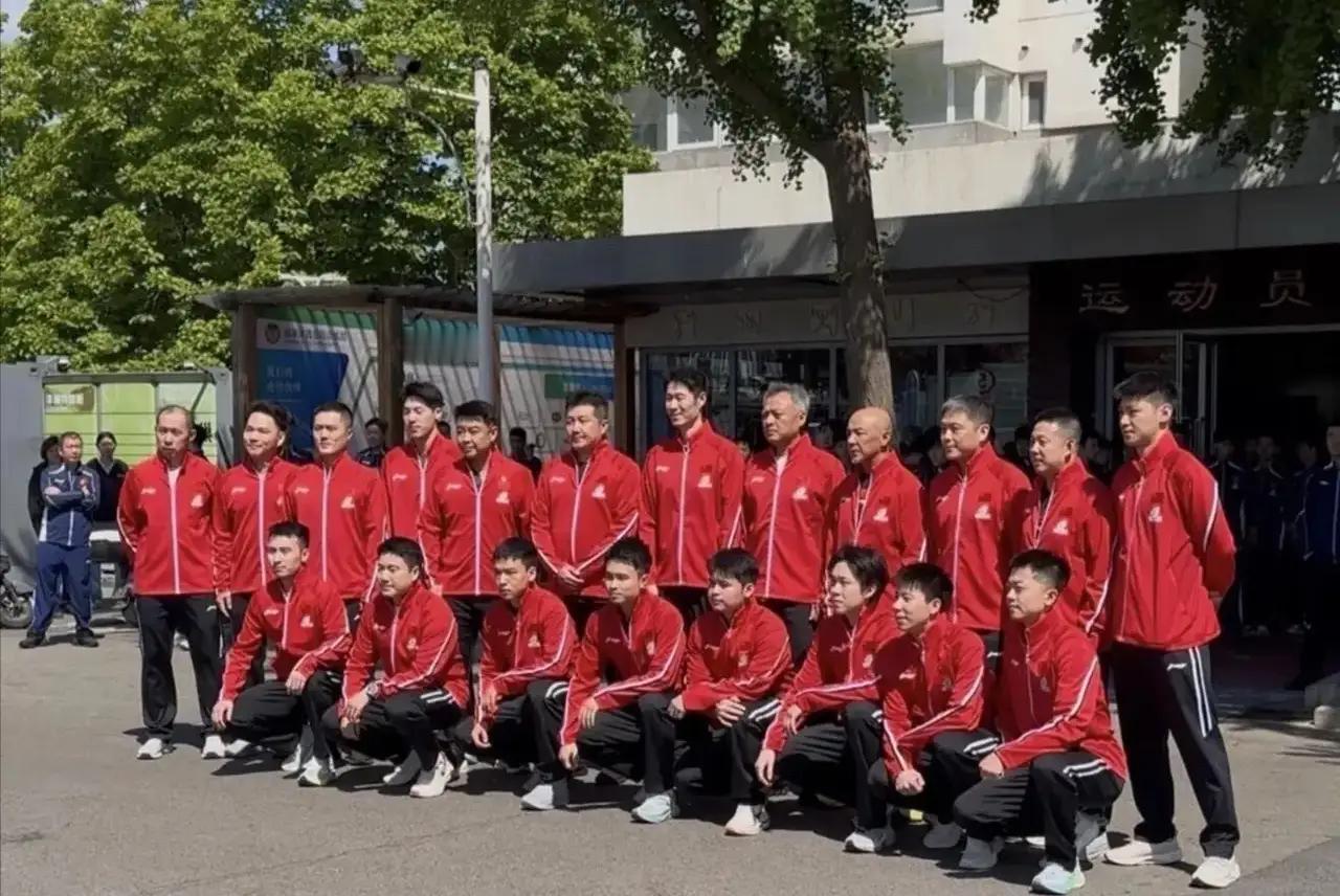 德国女团0：3不敌日本女团！女团决赛将是中国对阵日本，相信中国女团定能发挥实力，