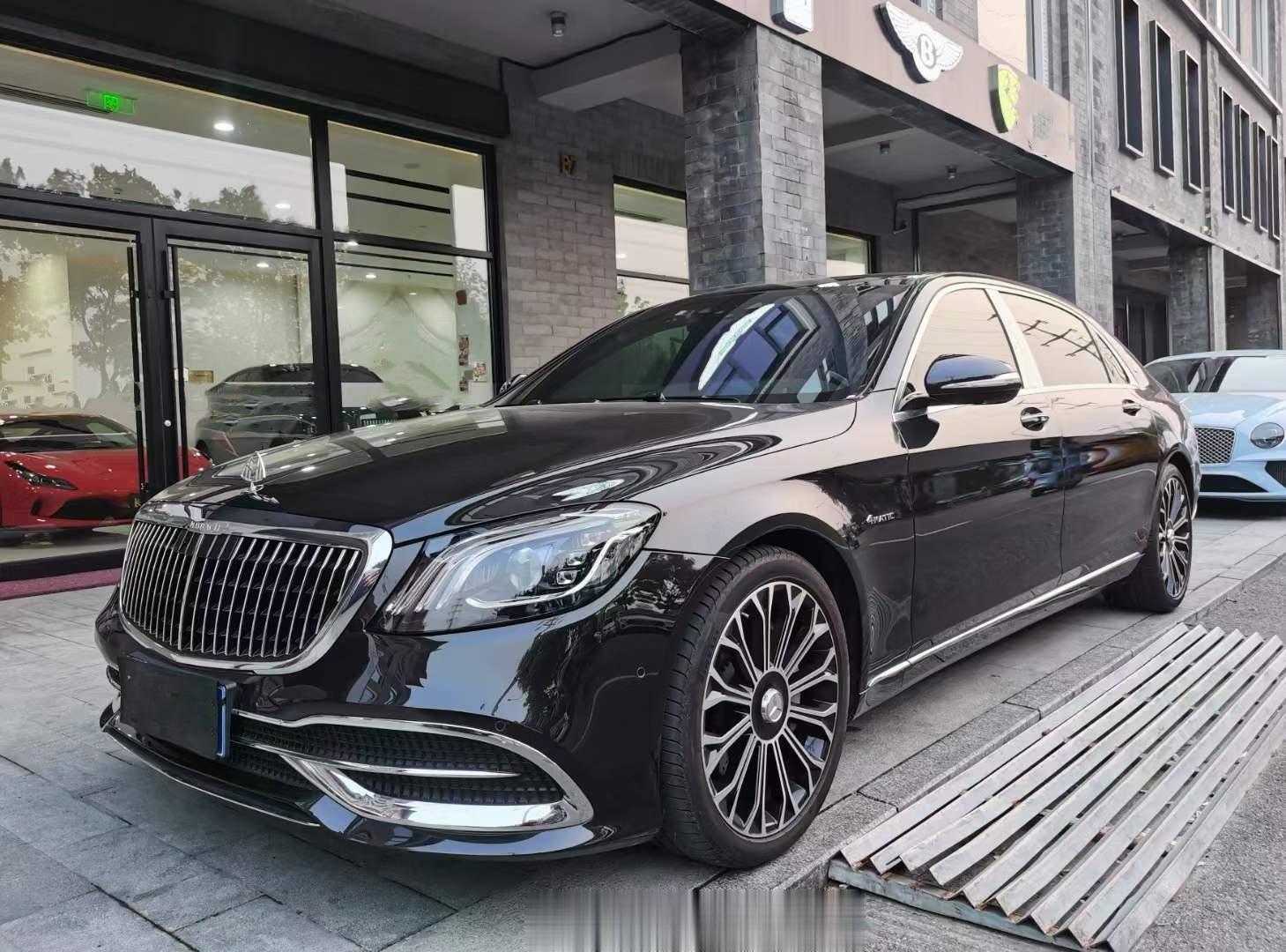 迈巴赫 S450 4MATIC 典藏版[酷]车辆于2020年7月上牌，12000
