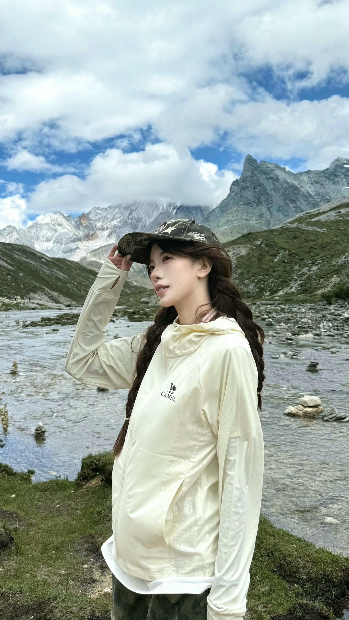 有一个地方叫做稻城 我要和我最喜欢的人来到这里
