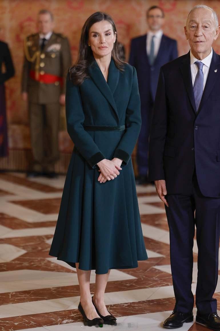 西班牙王室 2月20日，费莱在马德里皇宫接待来访的葡萄牙总统，访问原定于去年12