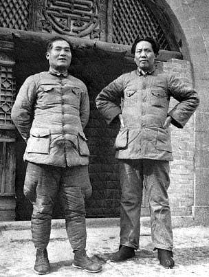 1938年清明节，张国焘叛逃到国民党阵营。4月2日，张国焘又去找毛泽东，一再请求