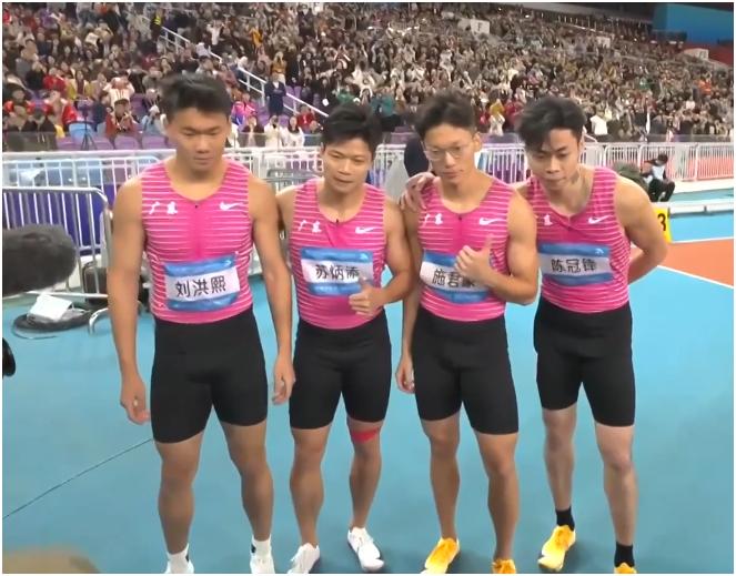 2025年全运会最终金牌榜前十有9个是去年GDP前十。
1.山东：54金，GDP