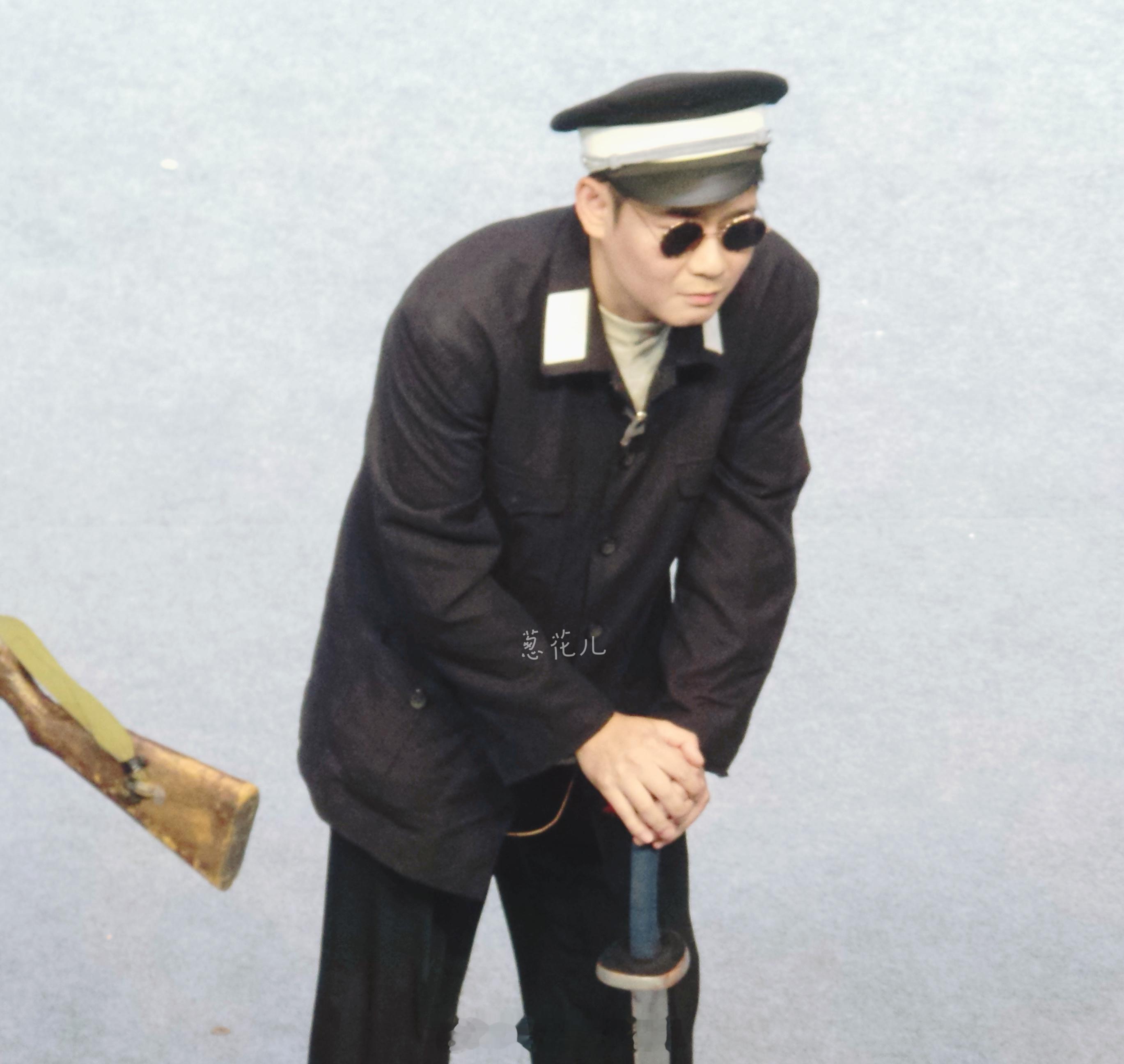 听说《窦天宝传奇》要拍舞台剧了👀那我们“小瞎子”必须拥有姓名[兔子]20250