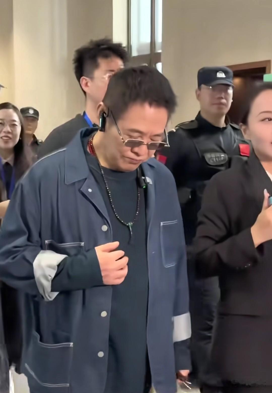 功夫皇帝李连杰来邯郸了！亮相国际太极拳大会，63岁状态比年轻时还精神[耶][耶]