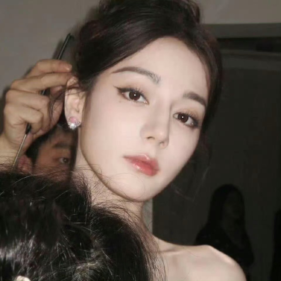 迪丽热巴  dlrb迪奥全球品牌大使迪丽热巴 dlrb迪丽热巴花儿与少年 你就像