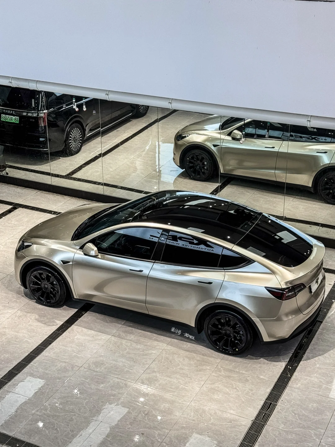 绝命‼️都市高级感拉满，简洁中见风情