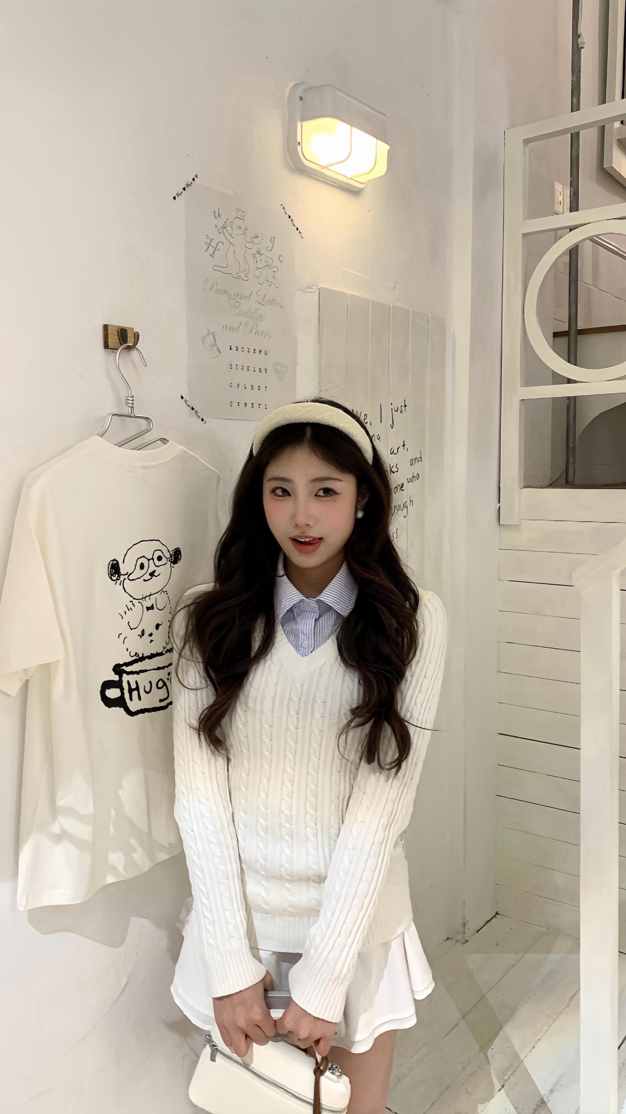 我保证我很坏只是有时有点可爱。