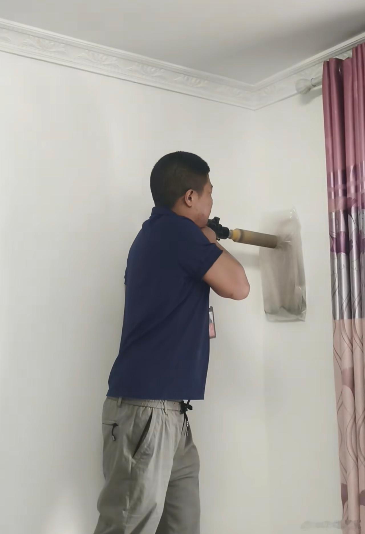 什么叫优秀的公司赚取利润，伟大的公司赢得人心？这就是。有网友发帖感谢小米空调安装