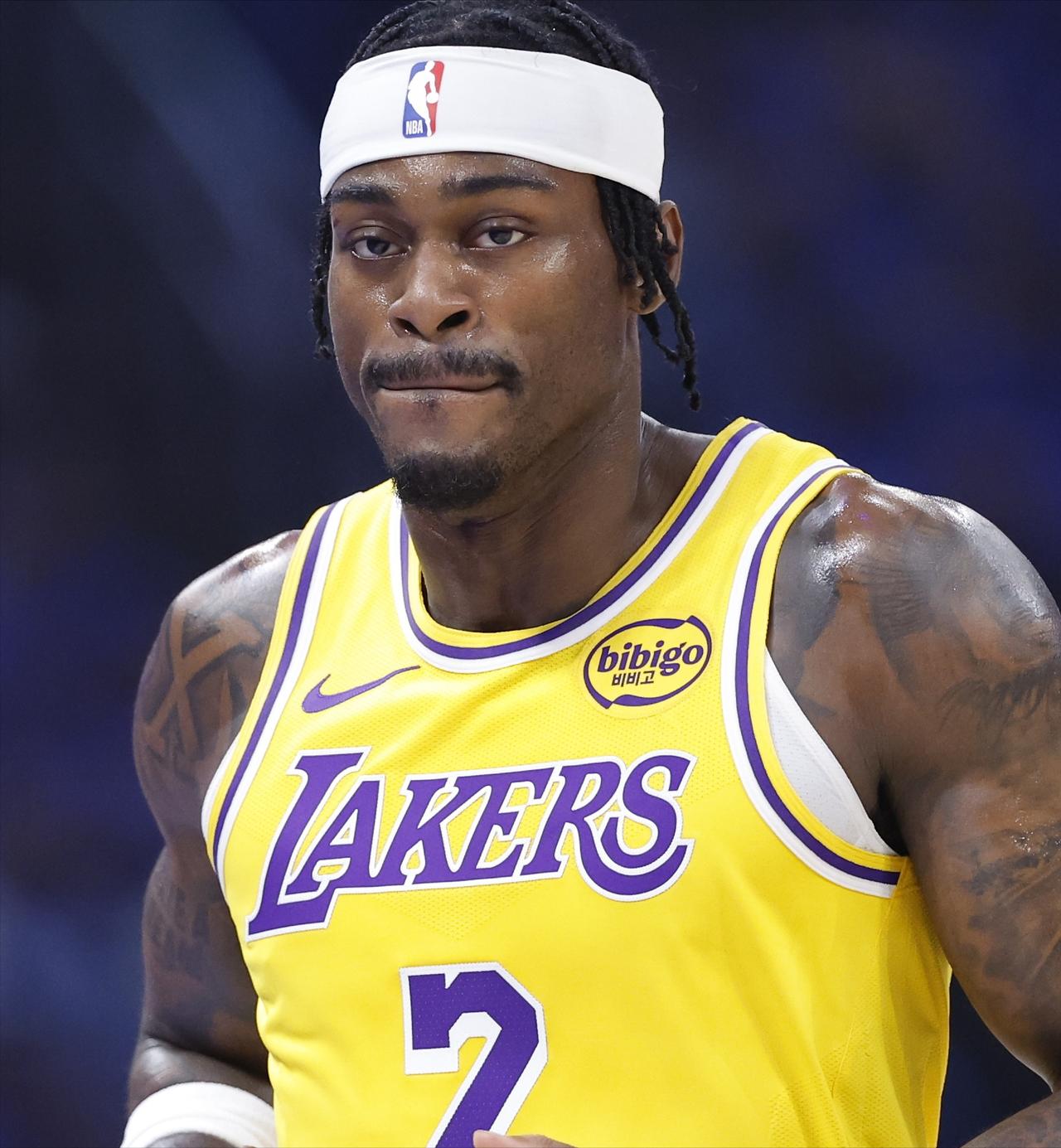 NBA谁最笨？狄龙坦言：

“我要开炮了啊，真不骗你。”

“他就是范德比尔特，