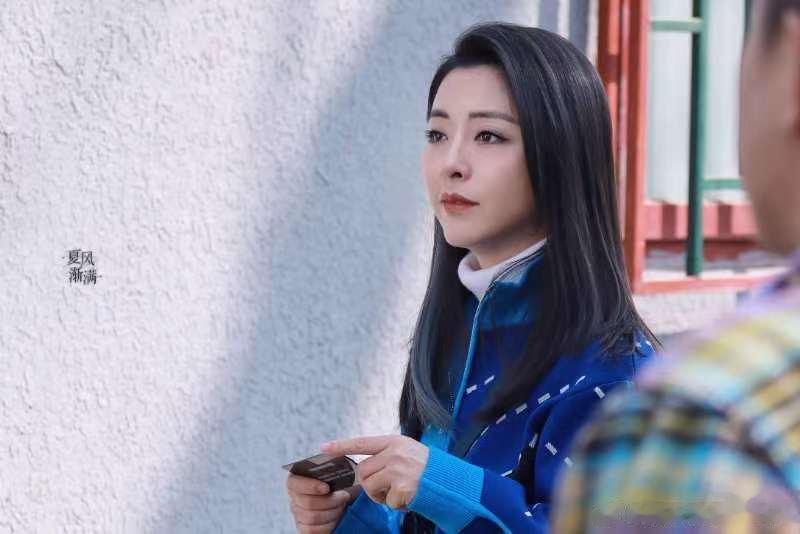 #黄小蕾马天宇蒋依依挑战做国宴# 时间紧，任务重！但是敢于尝试就是成功的第一步[