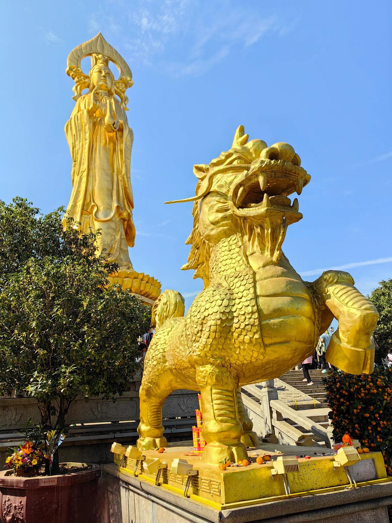 广州莲花山望海观音像，祈求2024年一帆风顺！看到的朋友今年都会好运连连！