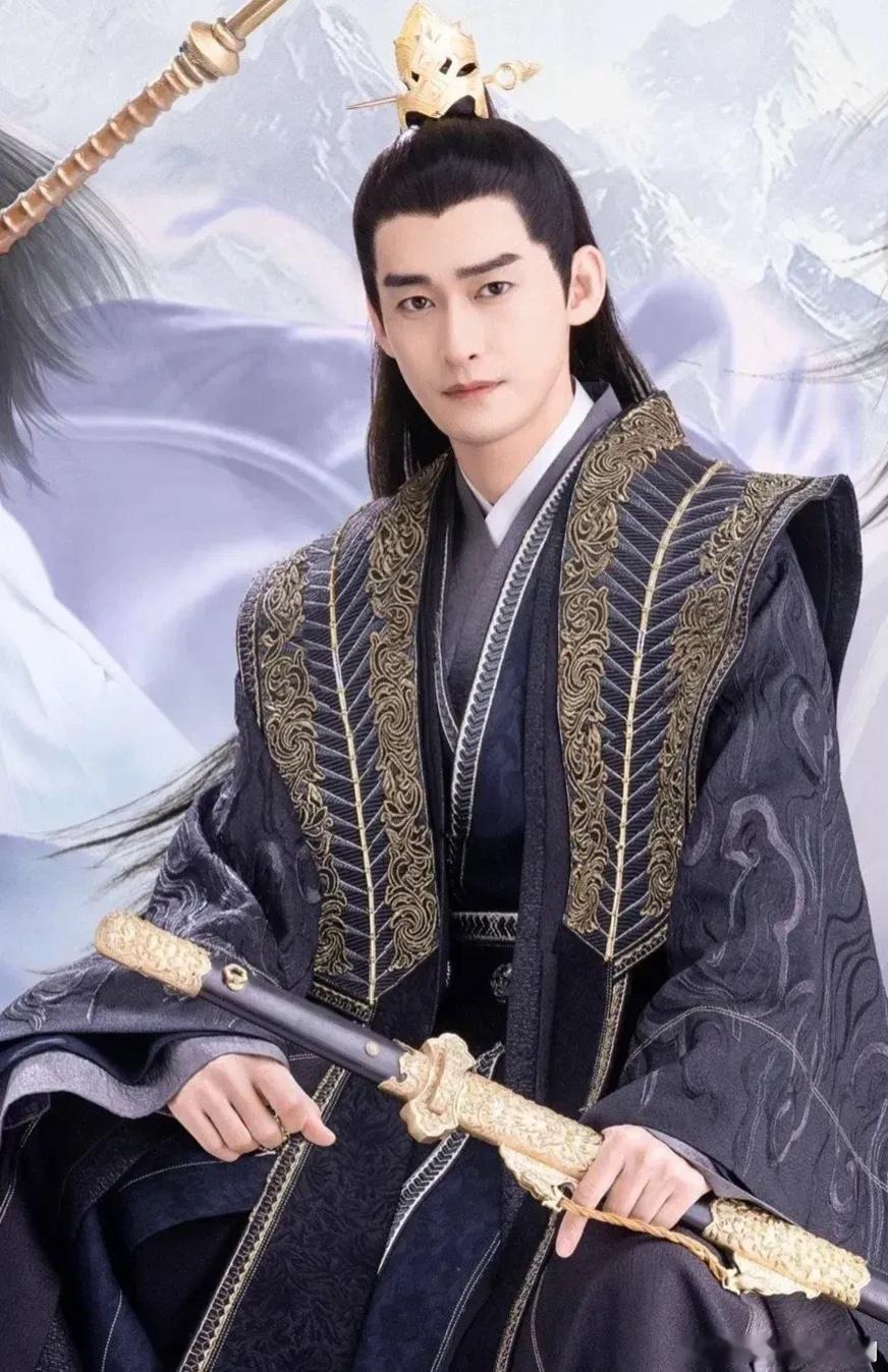 8月30号，张翰和祝绪丹主演的《流光引》就要腾讯播出了。设定还是比较老套的。首先