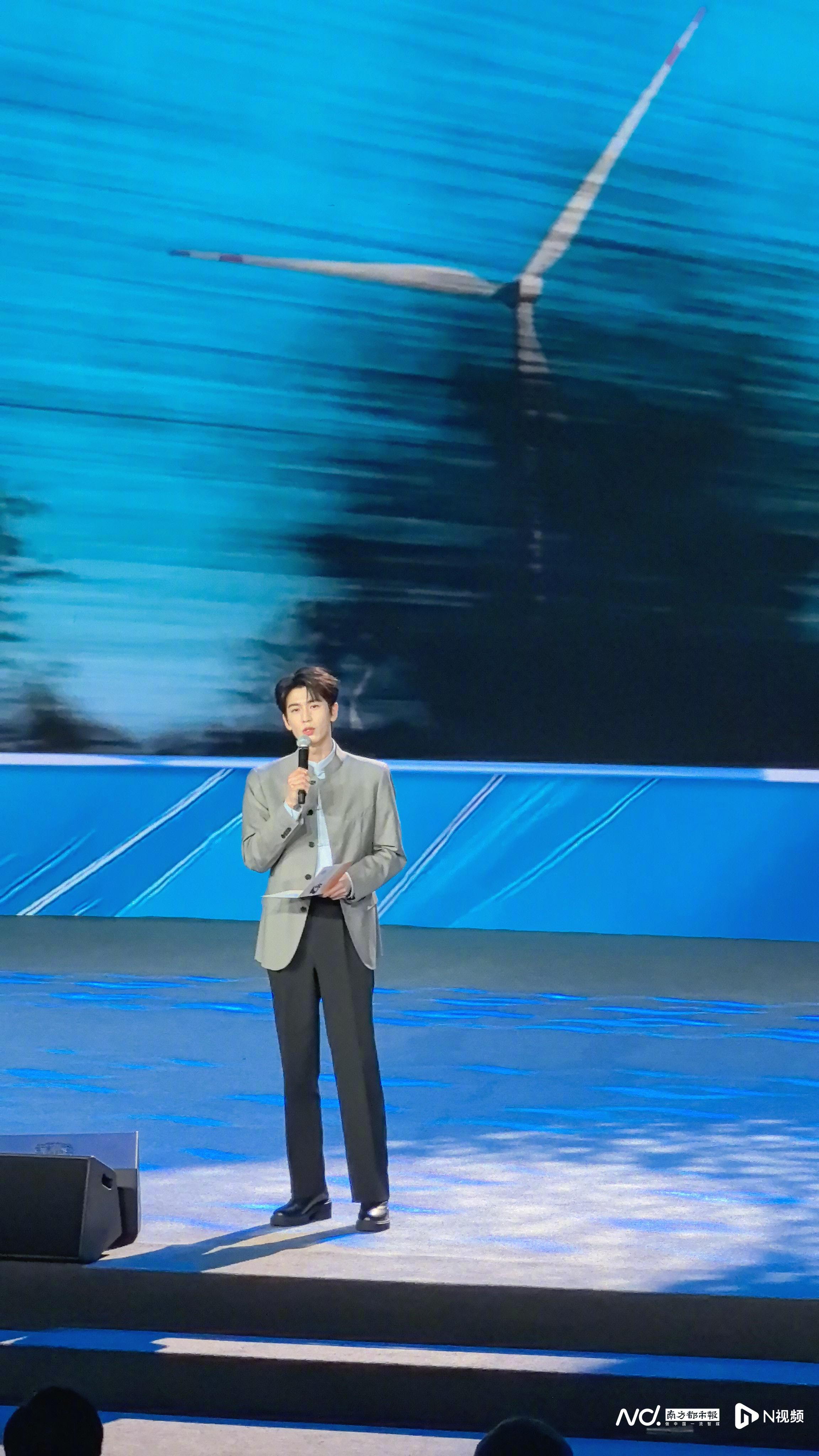#张凌赫海峡论坛演讲全文#【直击张凌赫海峡论坛演讲：收到台湾朋友邀请，期待深入合