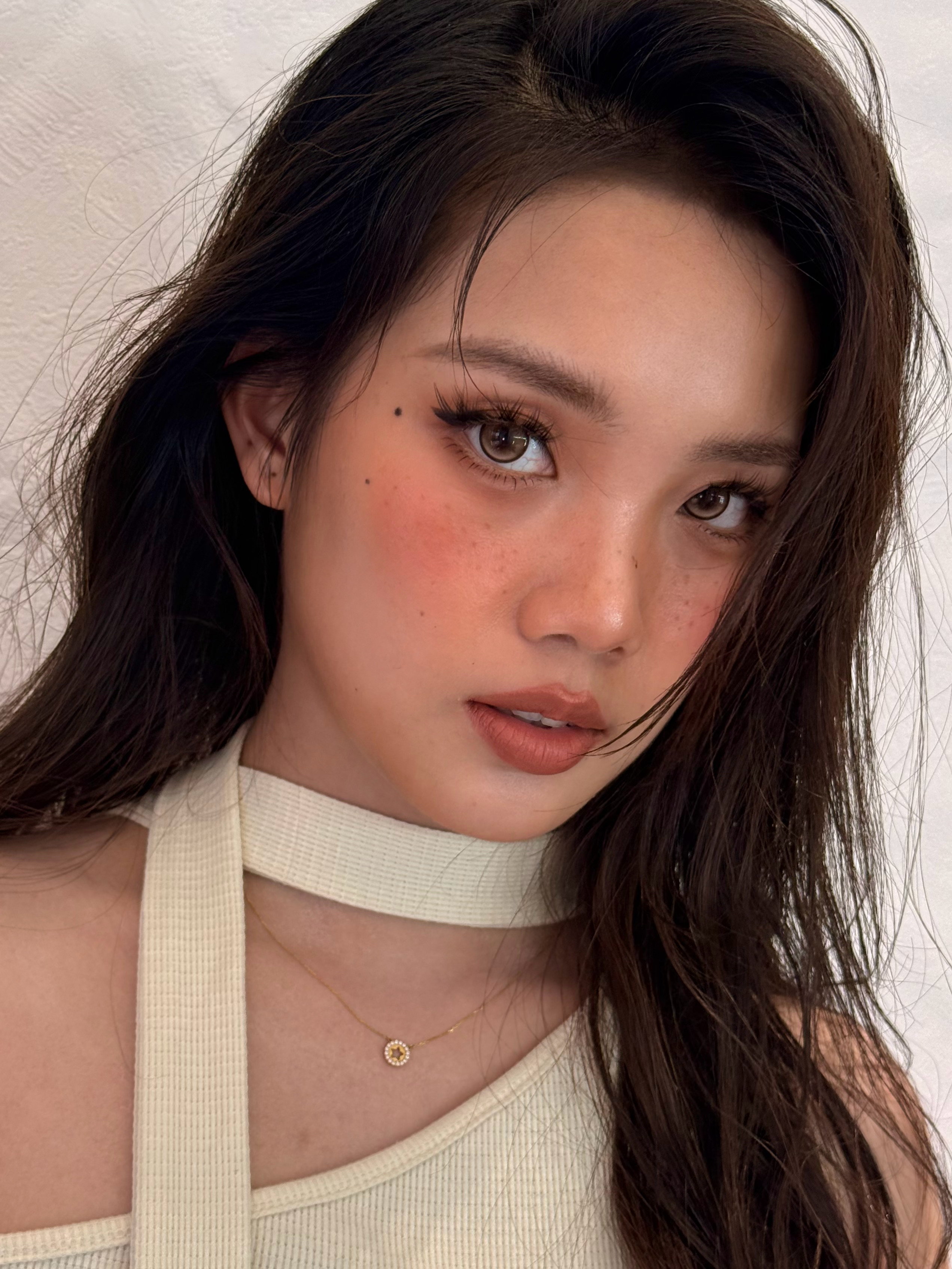 突然想美黑[嘻嘻]好显瘦 ​​​