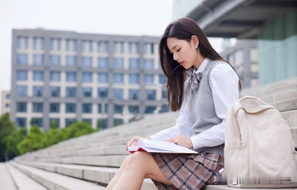 如果孩子高考只有470分，但是英语有130分，你会让孩子选英语专业吗？

1、英