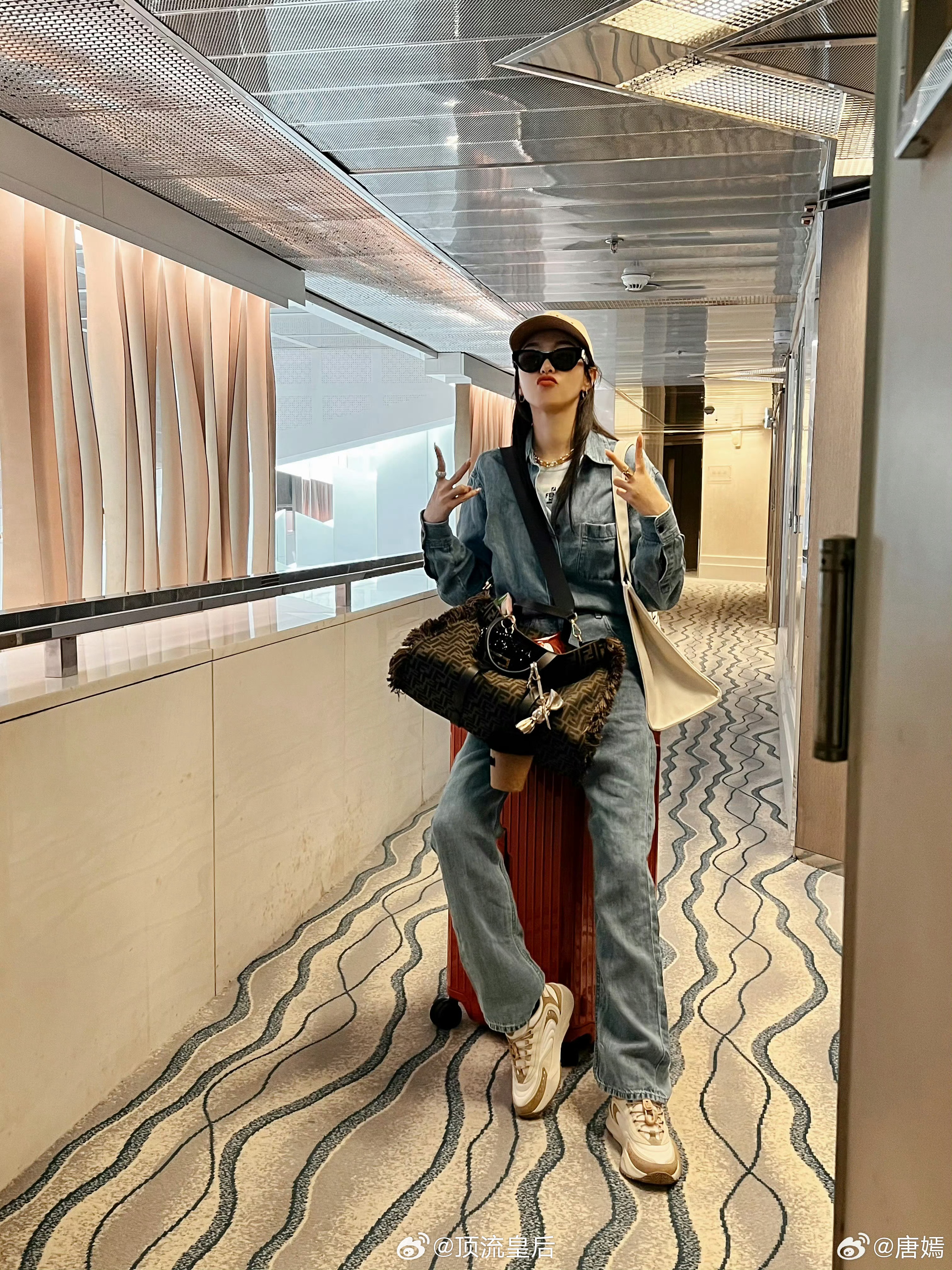期待唐嫣的戛纳之旅。请尽情发挥美貌吧。 ​​​