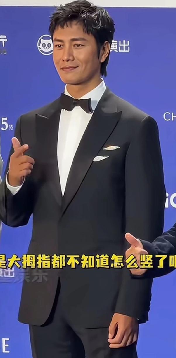 50岁的陈坤，确实不一样了。都说，岁月这把杀猪刀会随着时间的滚滚东流，把人变老，