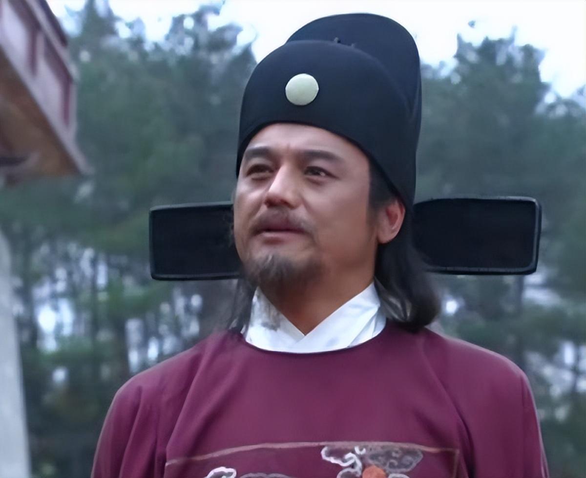 胡惟庸：不是“奸相”，而是帝制逻辑下的牺牲品｜一位被系统性重构的历史人物

在大