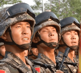 世界上有一种人，我们没有理由不去爱他们！他们是：中国军人！！！