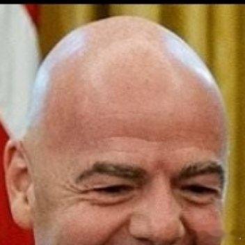 据每日邮报报道，特朗普代表安德鲁-朱利安尼称，美国支持英格兰赢得世界杯。唐纳德-