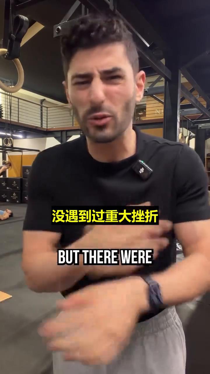 我精通前水平，不吹牛，世界级的。但老实讲，这可能让我成了"伪专家"。为什么？因为