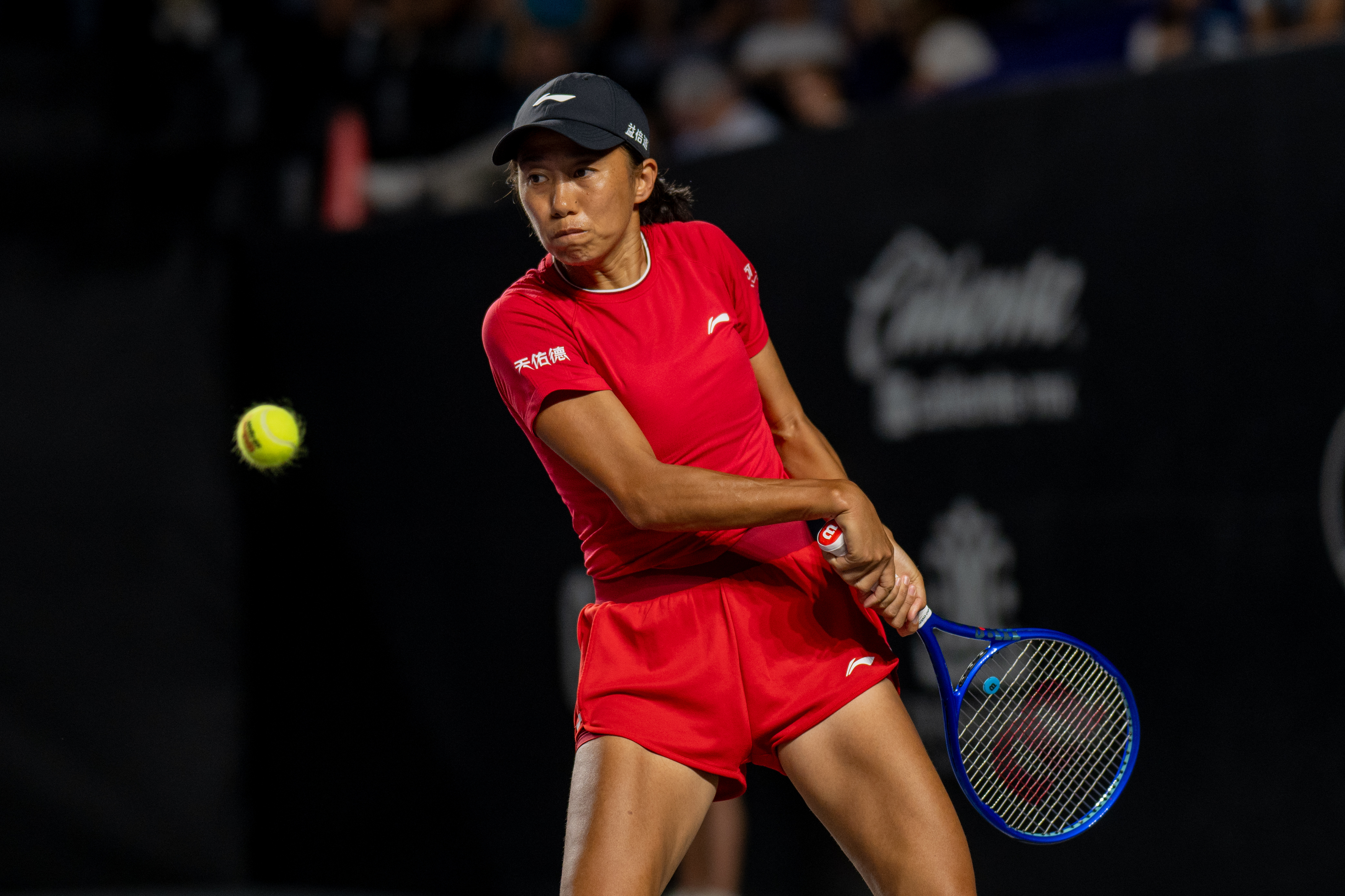 WTA1000印第安维尔斯站首轮，雅斯特雷姆斯卡以6-3 6-2淘汰张帅，终结了