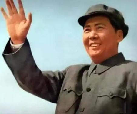 毛主席有多少外国铁粉？毛主席逝世，53个国家降半旗，123国首脑发来唁电、105
